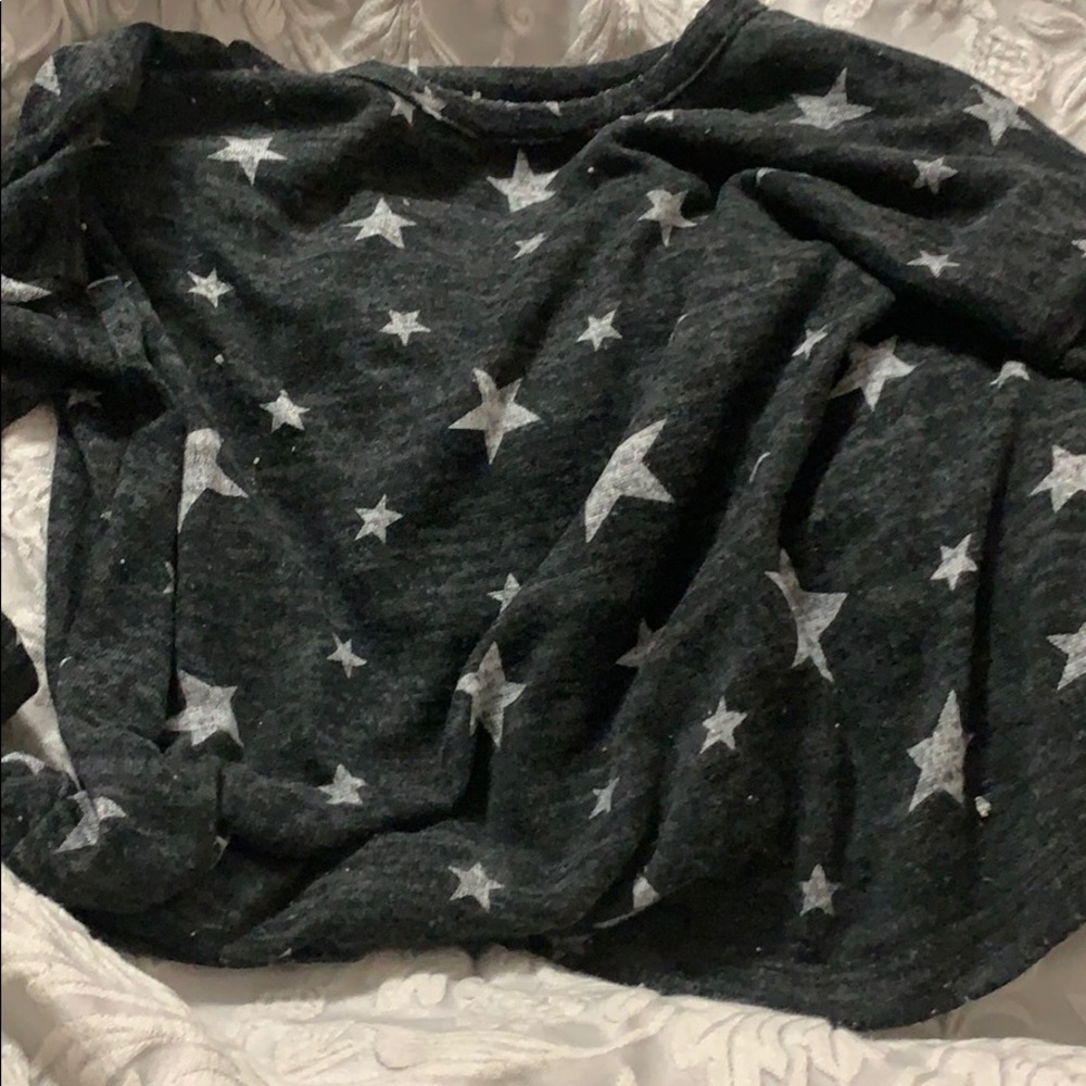 Black and white star shirt